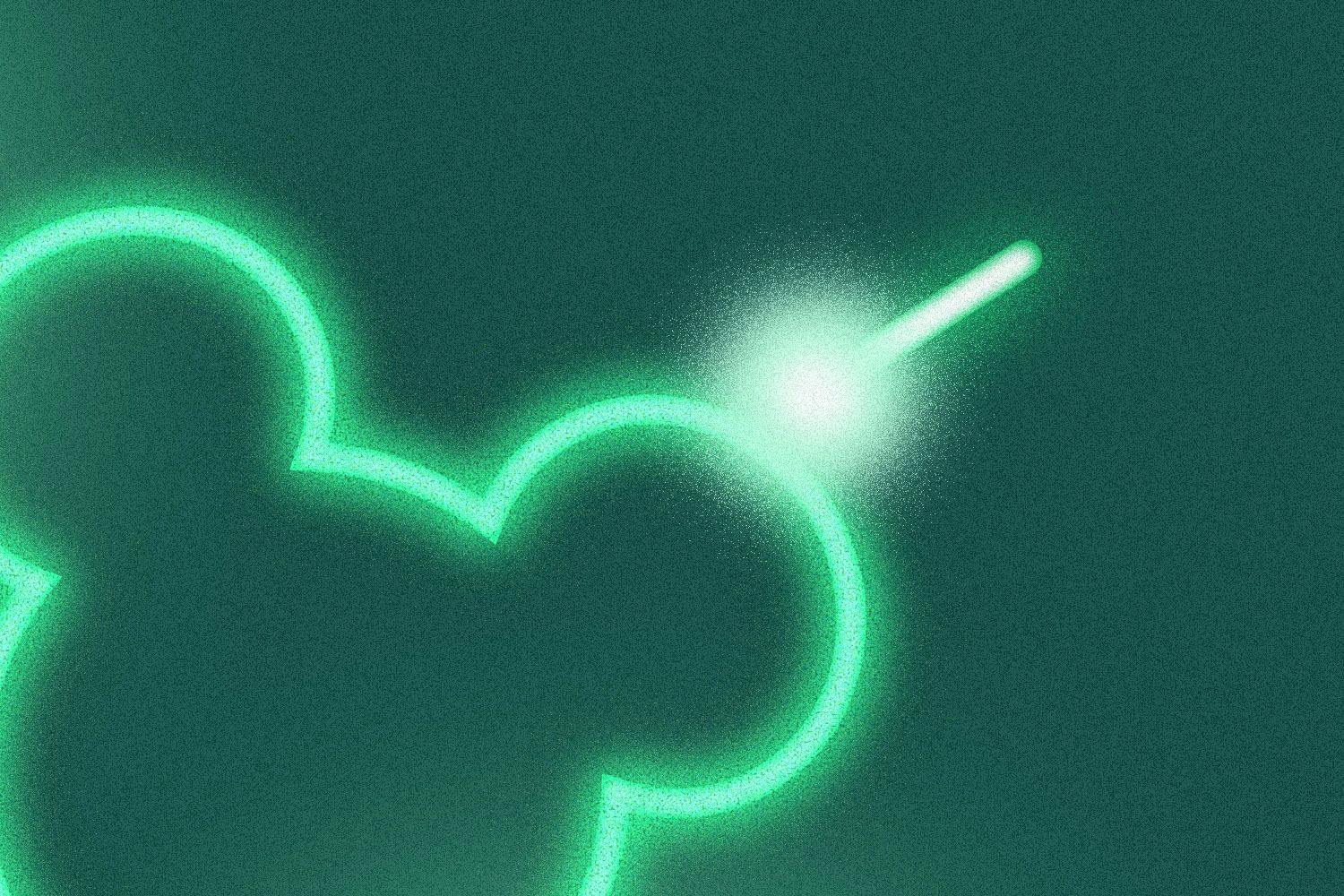 Mouse ears being drawn with glowing wand.